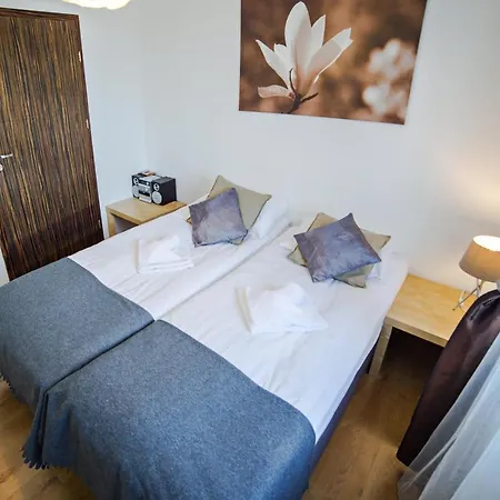 Centrum Obroncow Pokoju, Sun & Snow Апартаменты *