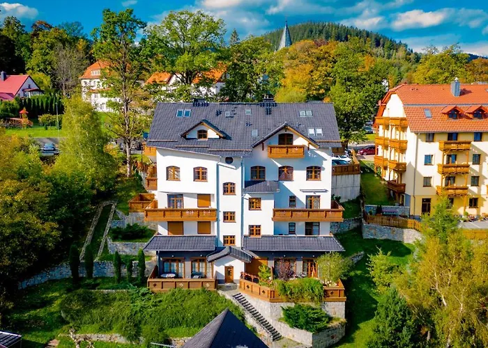 Centrum Obroncow Pokoju, Sun & Snow Appartement *